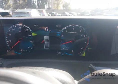 2019 Mercedes-Benz A 220 z USA, uszkodzony, nr VIN WDD3G4EB7KW020486